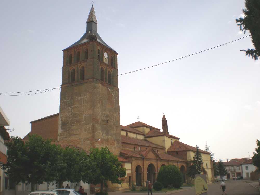 Iglesia de Villademor: "CATEDRAL DE LA VEGA".